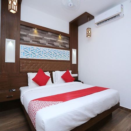 Kochi Hotel Qube المظهر الخارجي الصورة