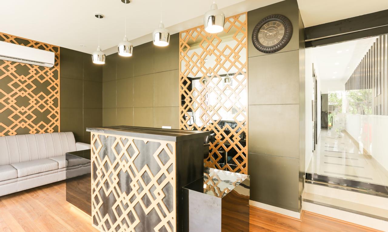 Kochi Hotel Qube المظهر الخارجي الصورة