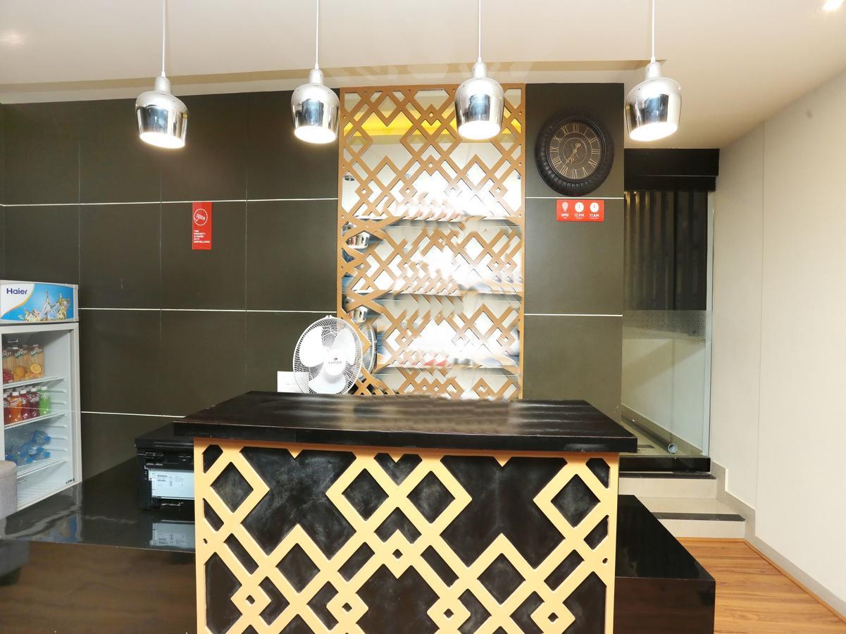 Kochi Hotel Qube المظهر الخارجي الصورة