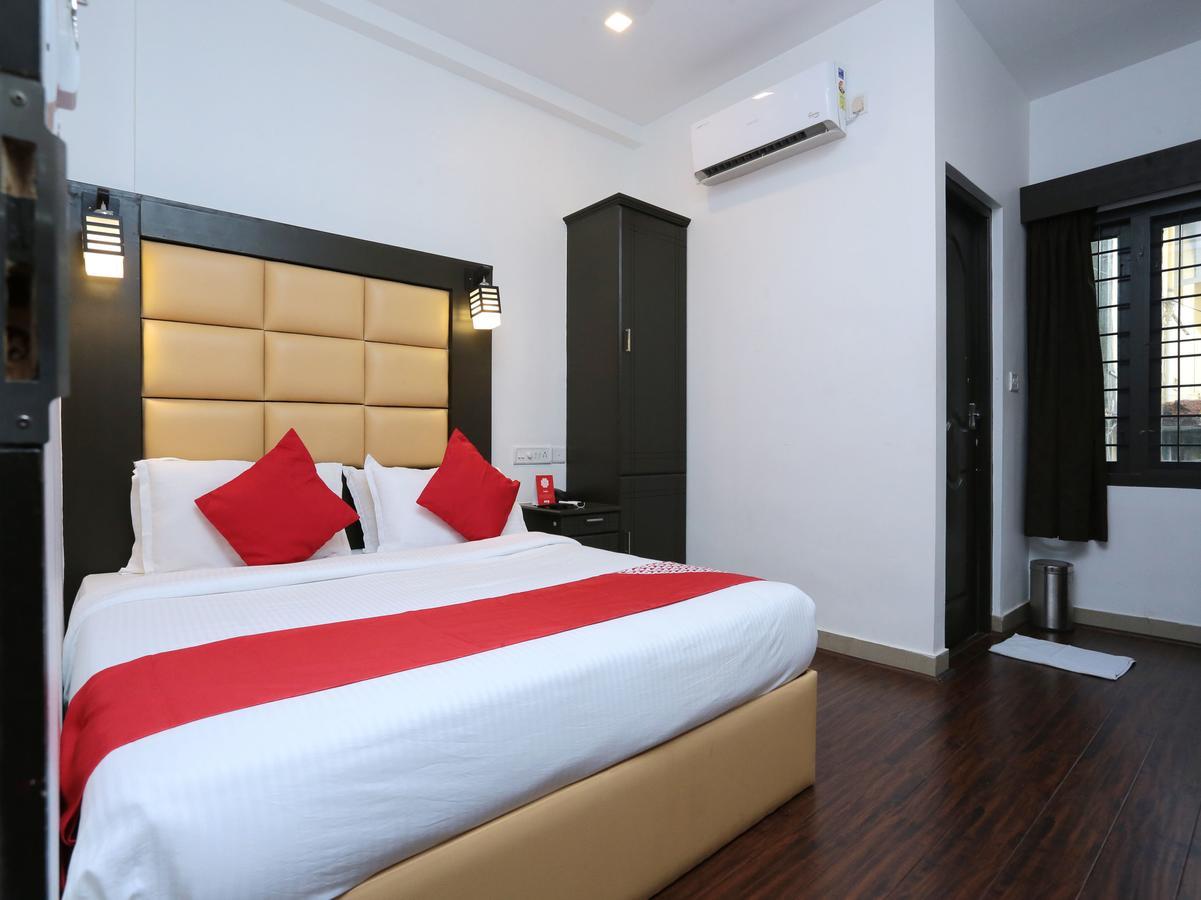 Kochi Hotel Qube المظهر الخارجي الصورة